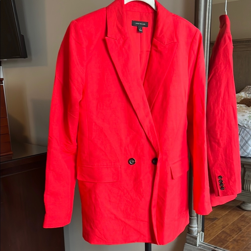 Ann Taylor Coral Linen Blazer